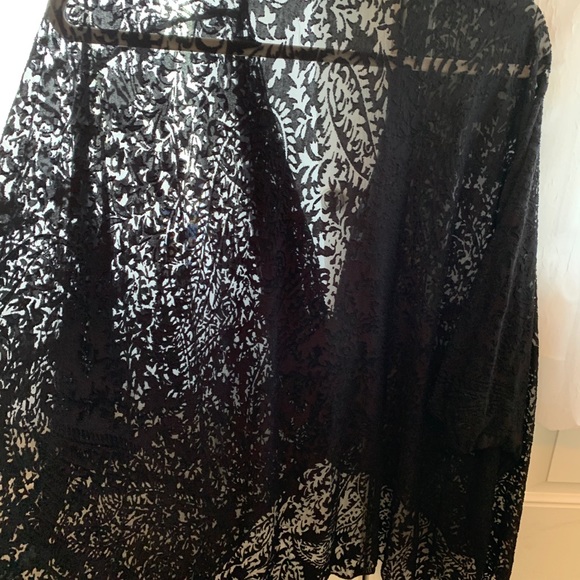 Blk burnout style jacket/cover up. One size. - Picture 4 of 4